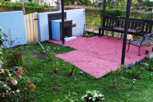 0579686B-3AD5-E640-5AE9-841903ACBB3E_Garden-Area