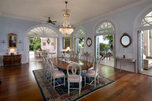 5D6CCCC0-B9DB-C3DD-F7F8-990D95BF2151_GABRIEL-HOUSE-ST-LUCIA-DINE-INSIDE