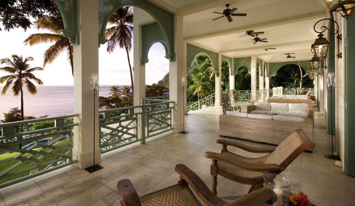 7871B68E-1612-F356-B830-BEF8897A3A07_GABRIEL-HOUSE-ST-LUCIA-MAIN-PATIO