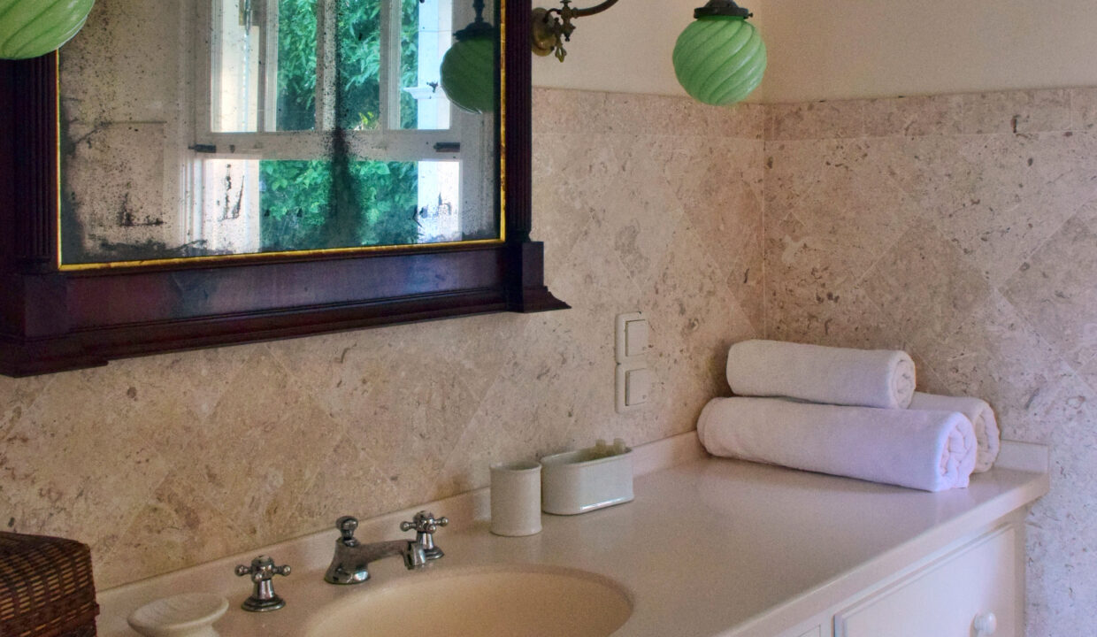 Second Bathroom sink